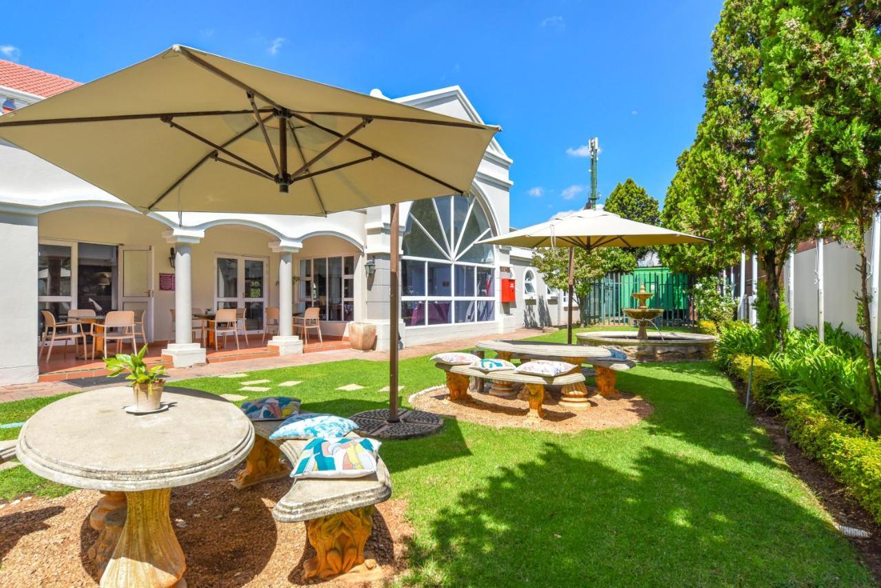 Mercure Johannesburg Randburg Exterior photo