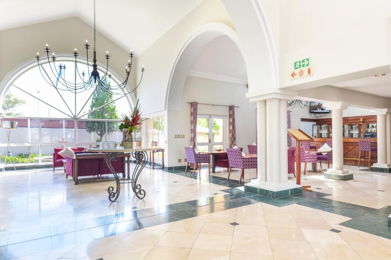 Mercure Johannesburg Randburg Exterior photo